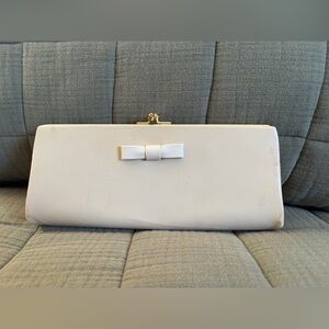 Vintage Cream Leather HL U.S.A. (Harry Levine) Clutch with Bow Accent